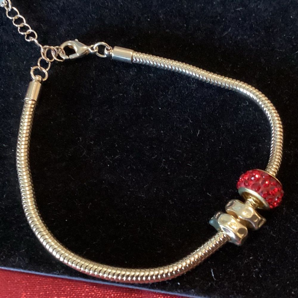 NWOT Goldtone Snake Link Bracelet with Red Crystal and Goldtone Accents